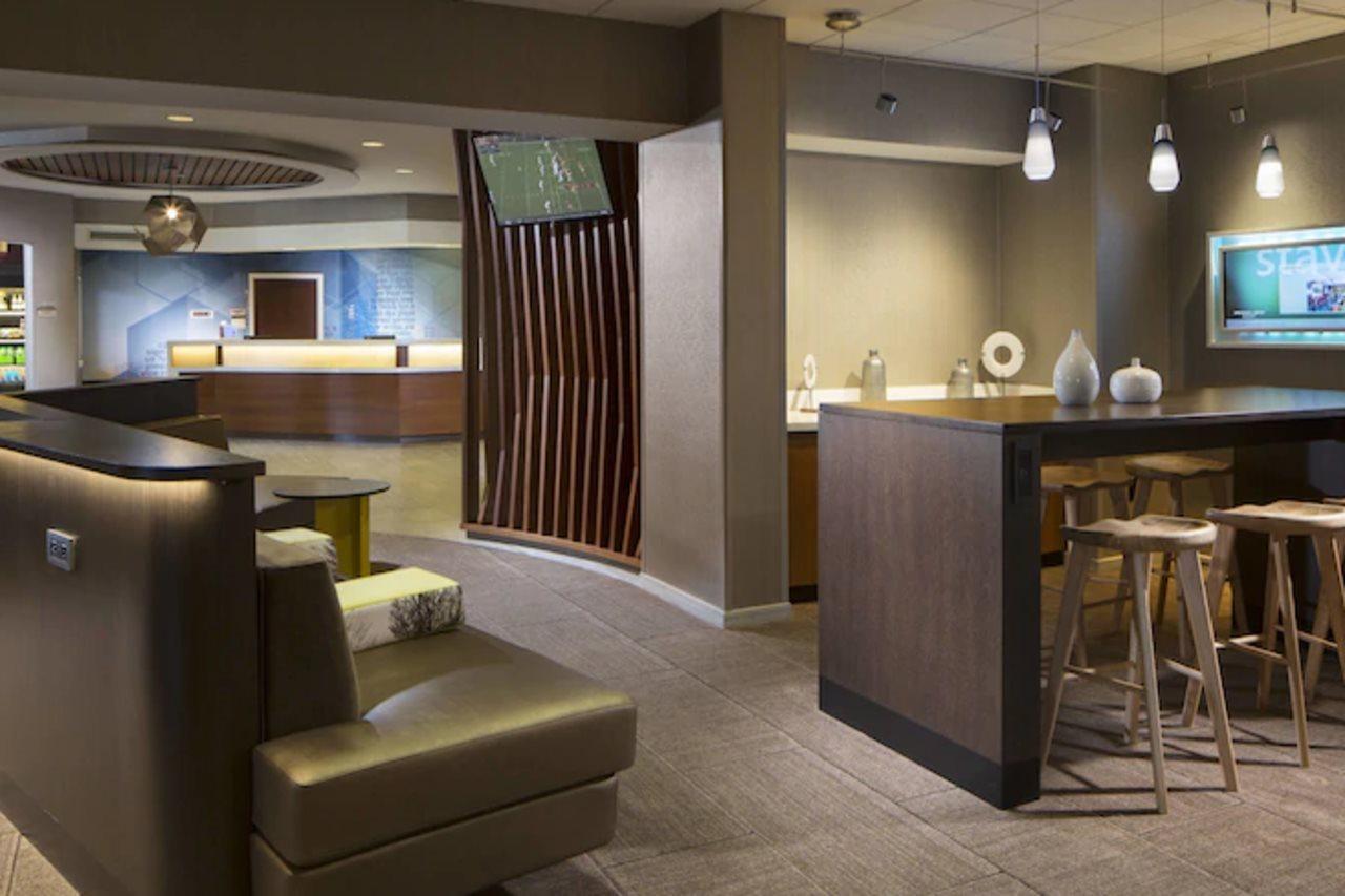 Springhill Suites Chicago Lincolnshire Exterior photo